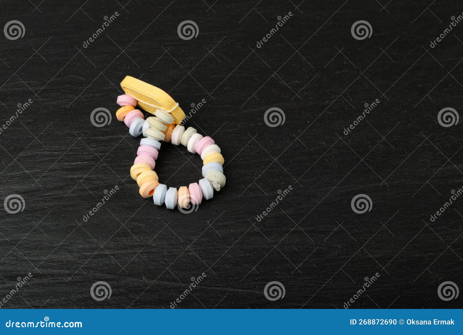 Candy Bracelets, 12-Ct. Pack 3.5 Oz Pkg. - Walmart.com