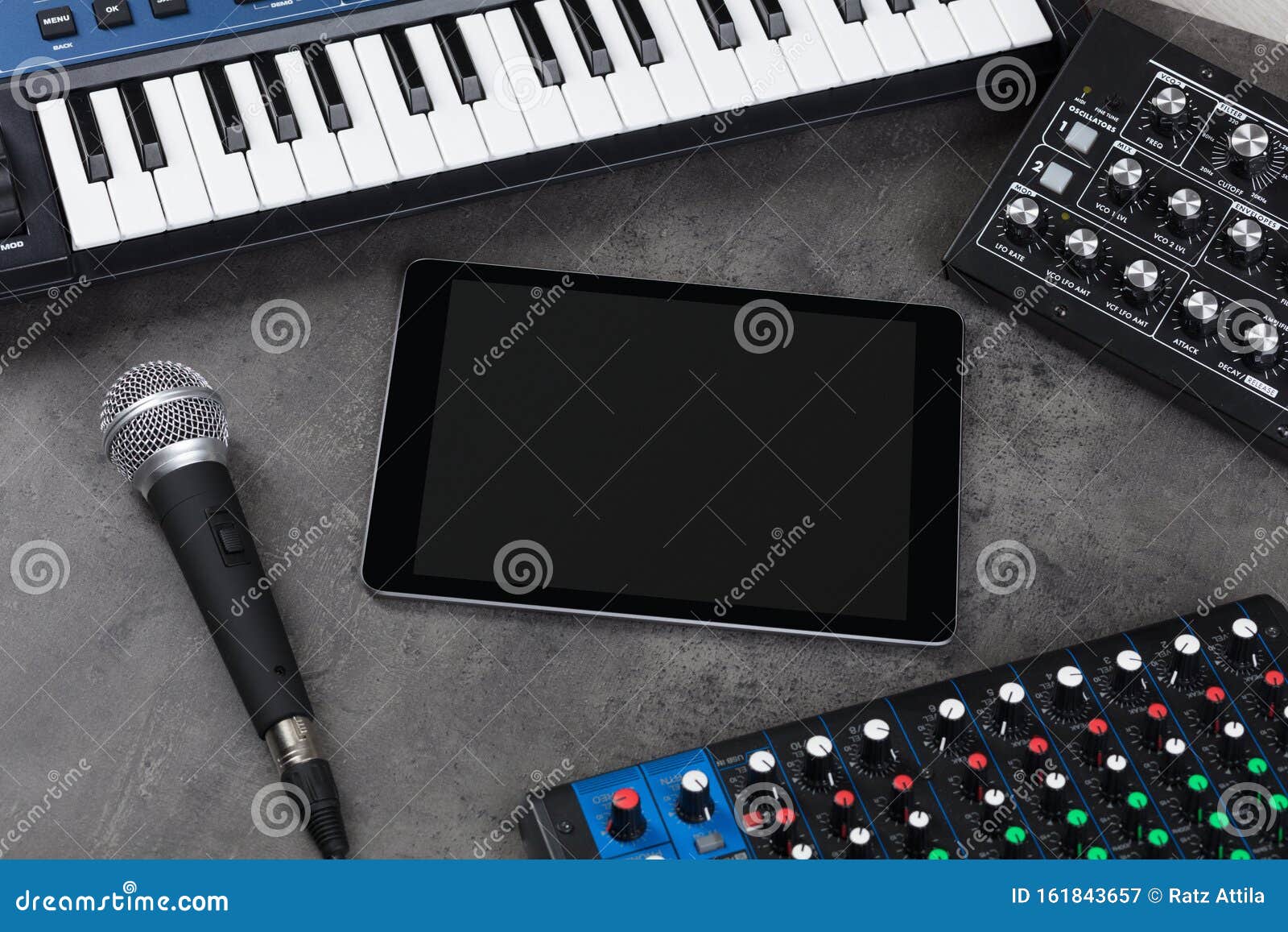 Tablet and Electronic Music Instruments Stock Image Image of concert