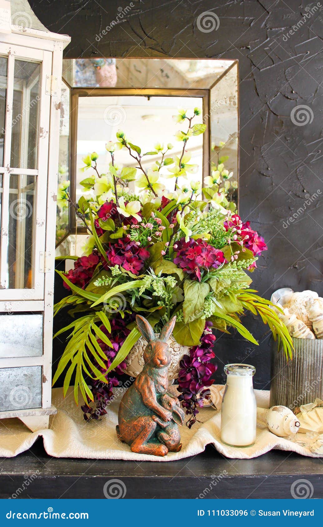 Tabletop And Mirror Sceanrio With Flowers Curio Cabinet And Mother