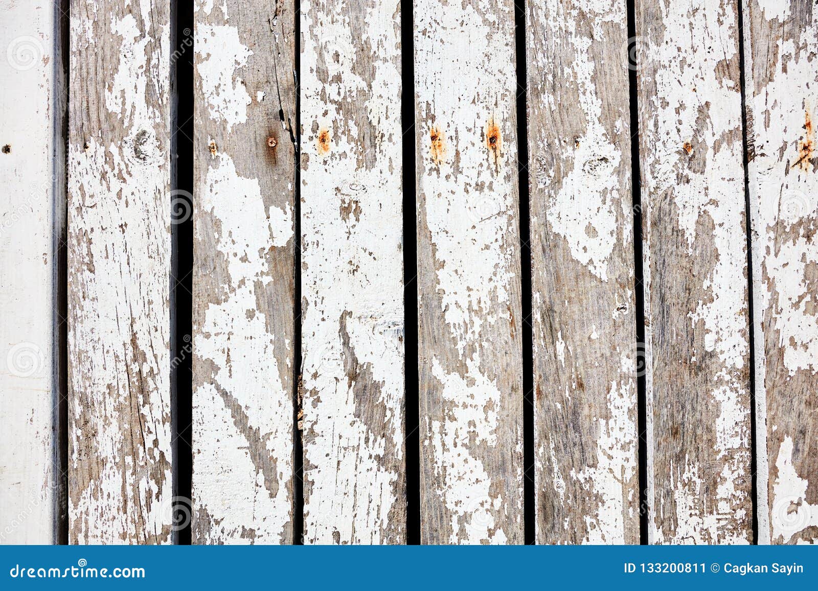 Tablones De Madera Rústicos Con La Pintura Blanca Gastada Imagen de archivo  - Imagen de panel, raya: 133200811