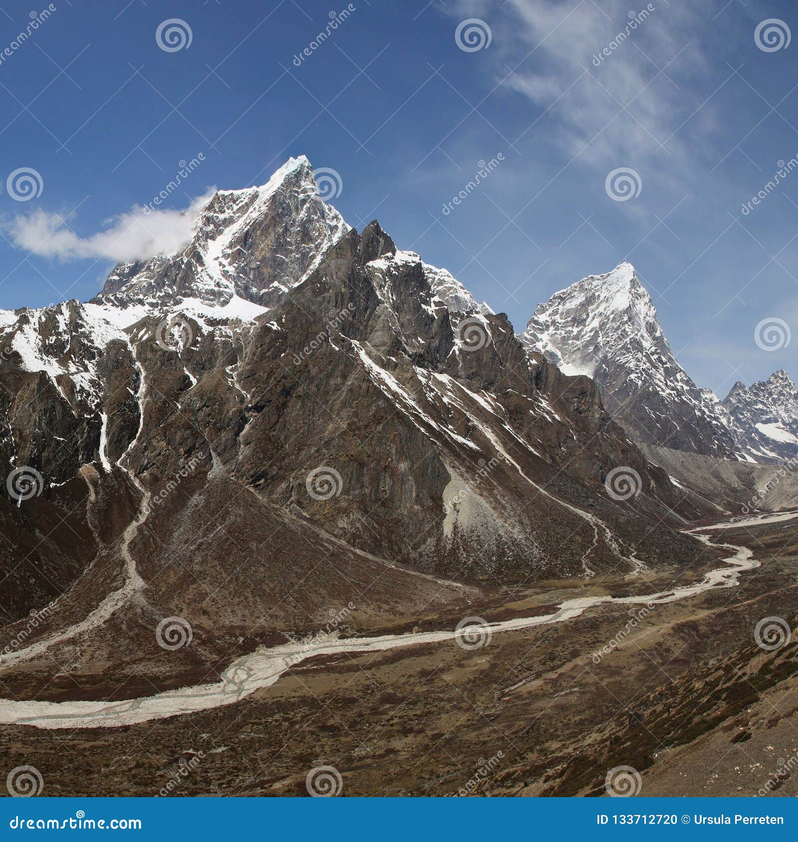 taboche peak, everest national park, nepal