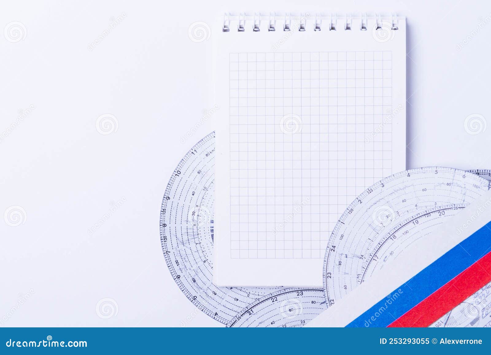Tachograph and Notepad. Driver Time Tracking. Fixing the Movement of