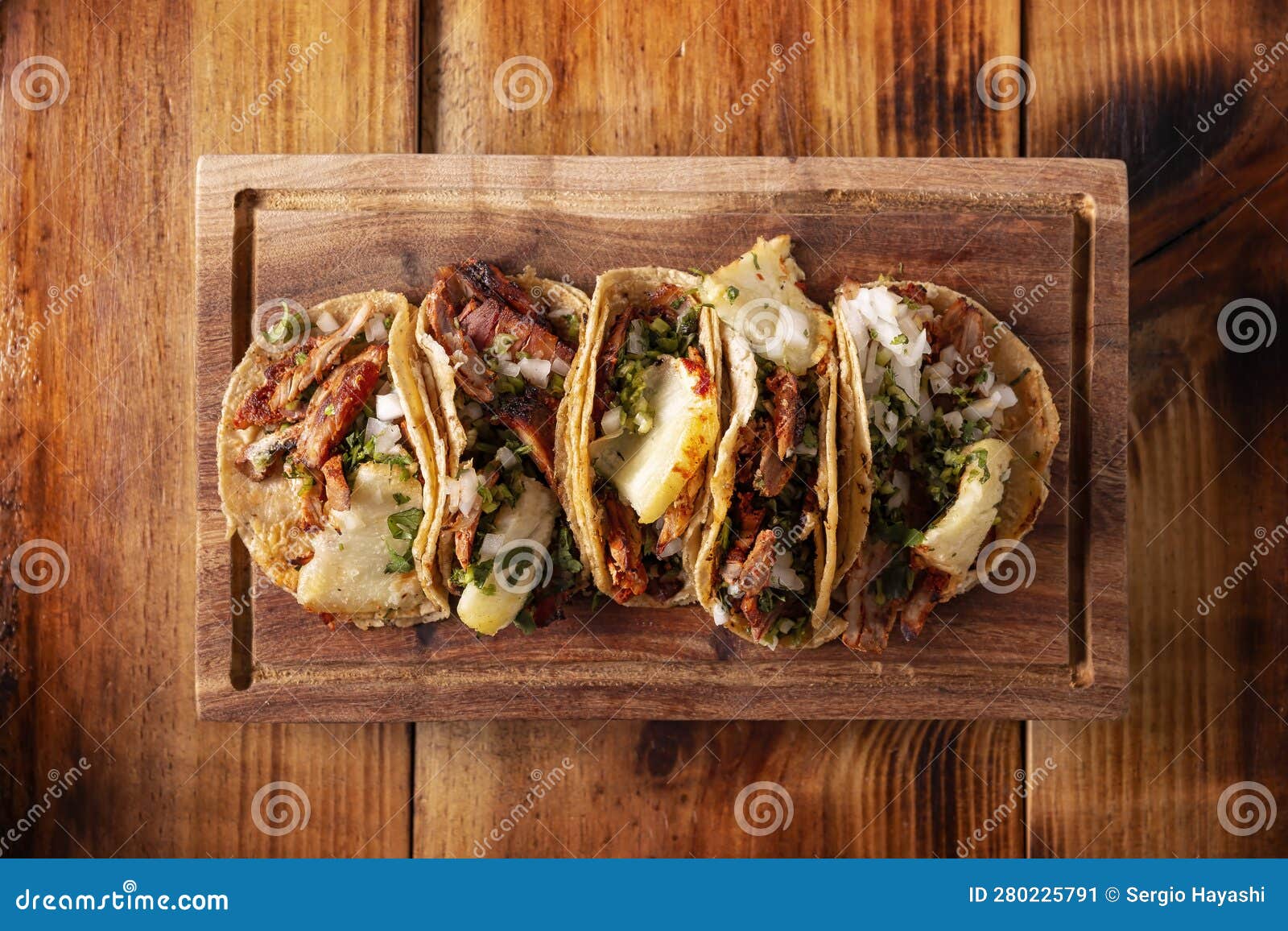 tacos al pastor table topview