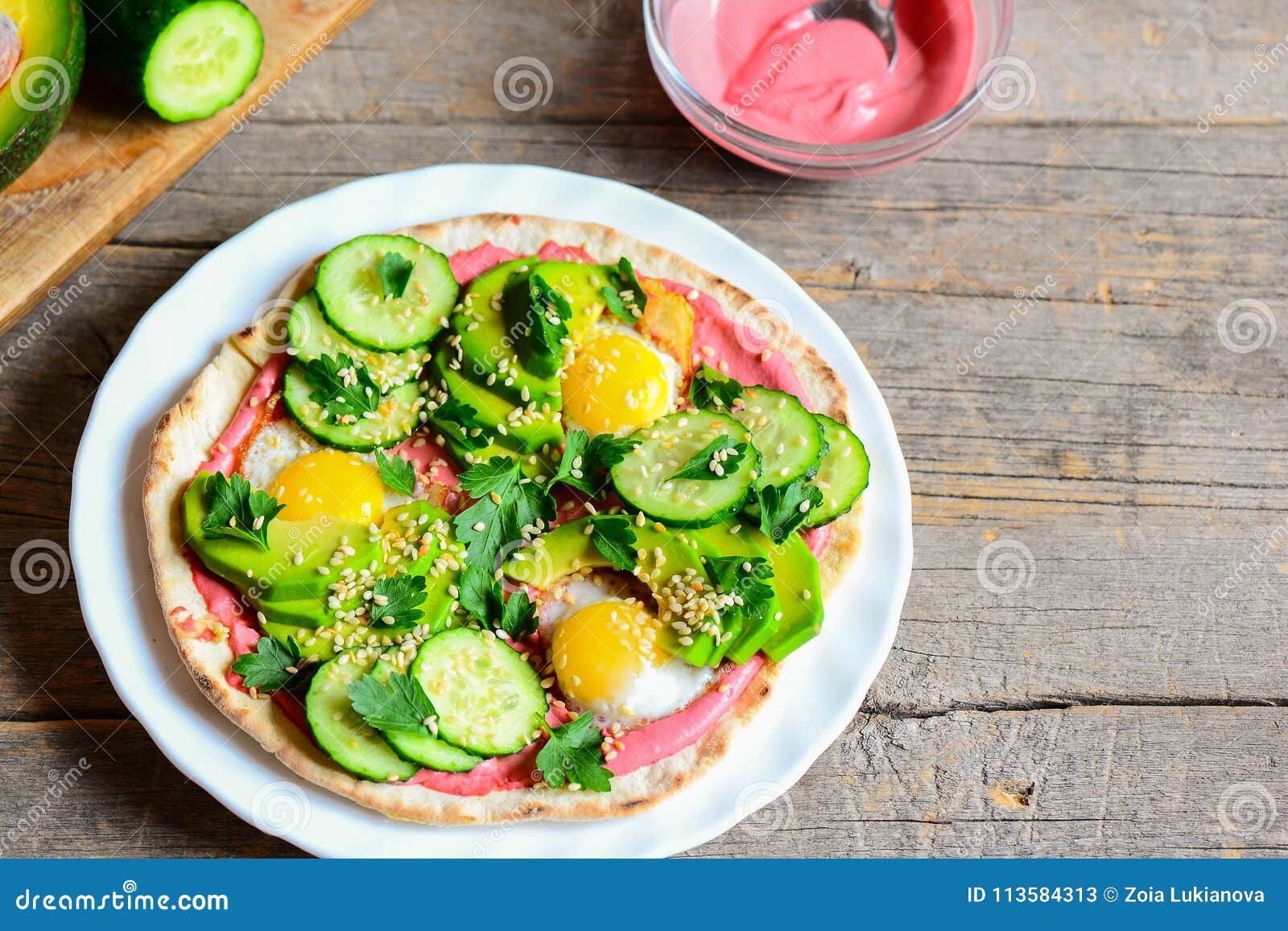 Tacos Sain Avec Des Oeufs De Caille Des Tranches D Avocat