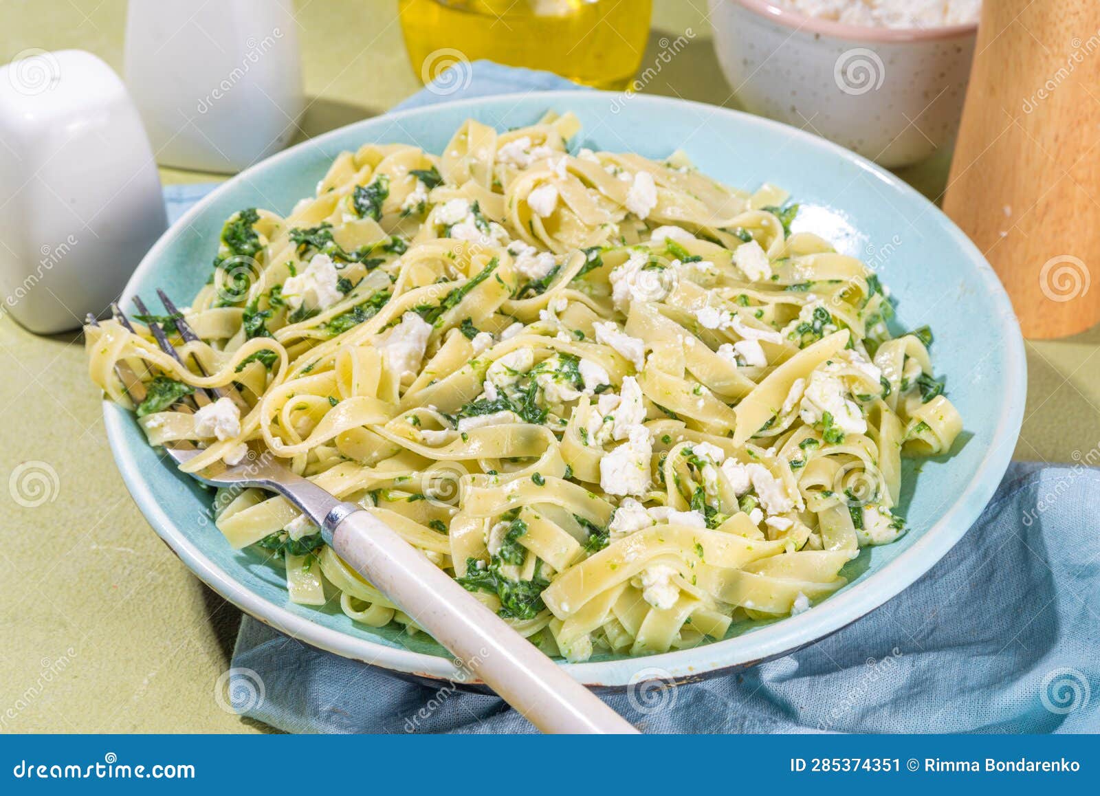 Tagliatelle Pasta with Spinach and Cottage Cheese Stock Image Image