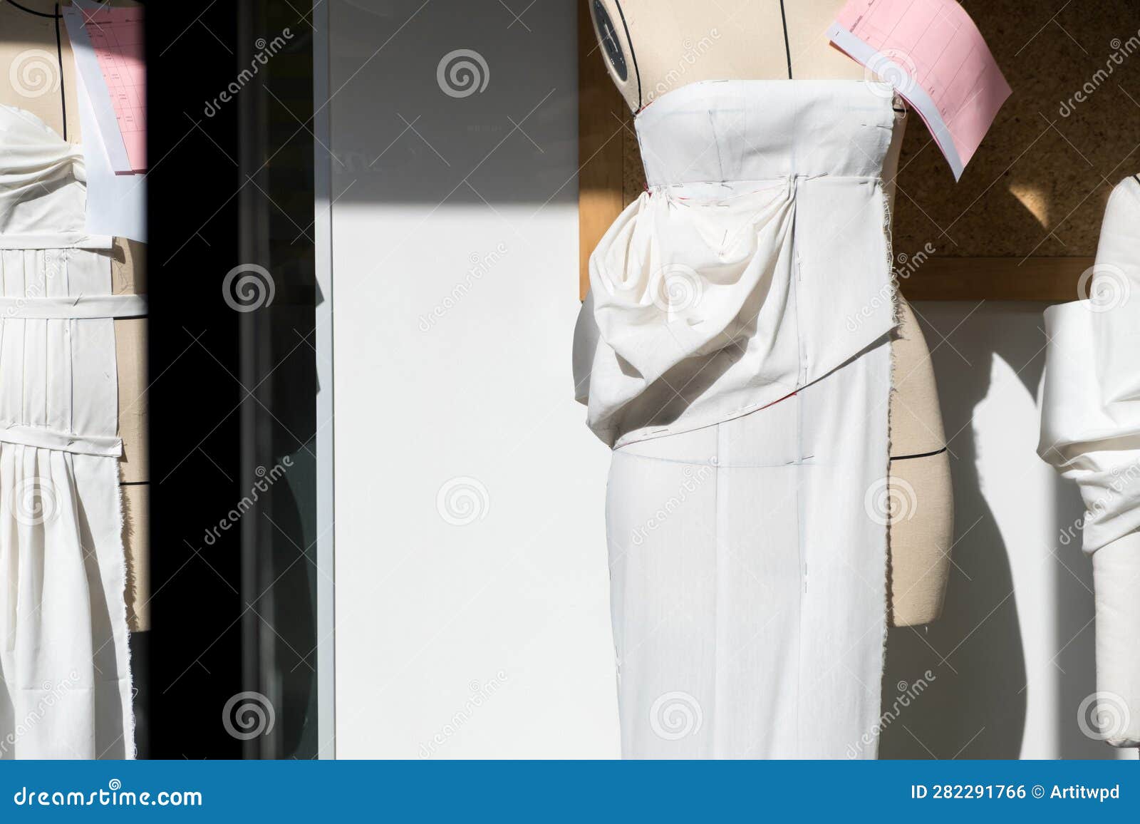 8,272 Sewing Dummy Stock Photos - Free & Royalty-Free Stock Photos from  Dreamstime