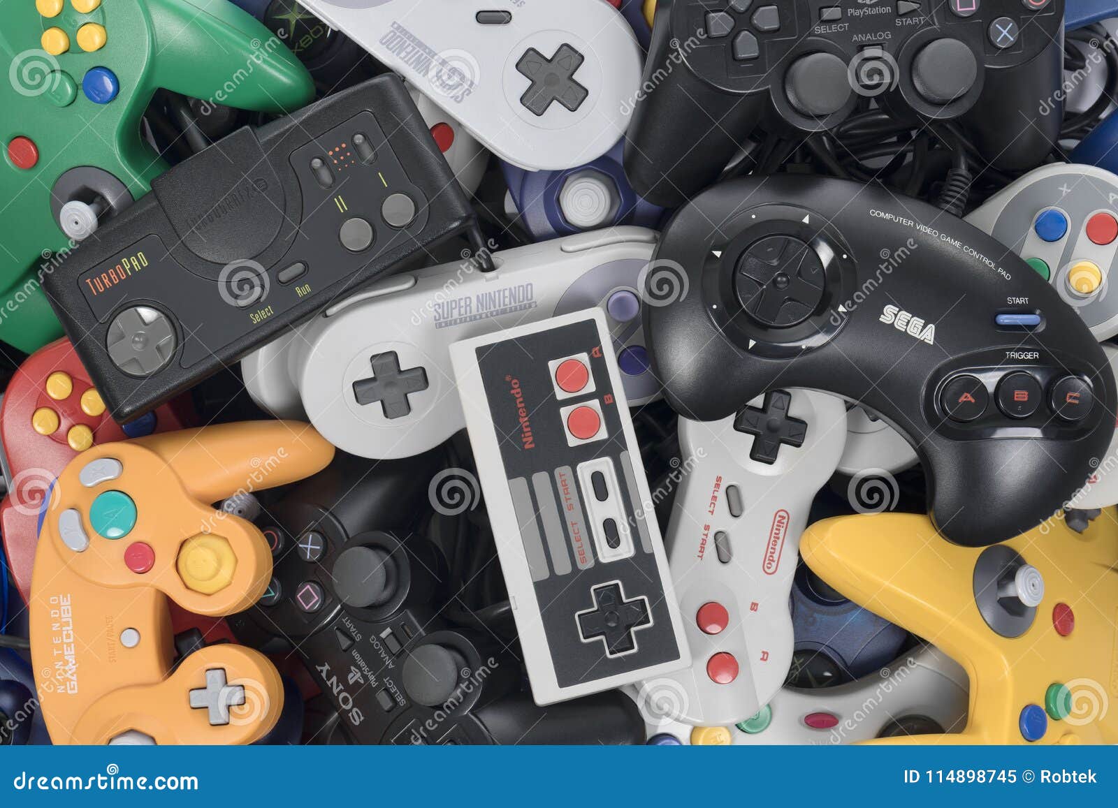 Retro gaming Stock Photos, Royalty Free Retro gaming Images