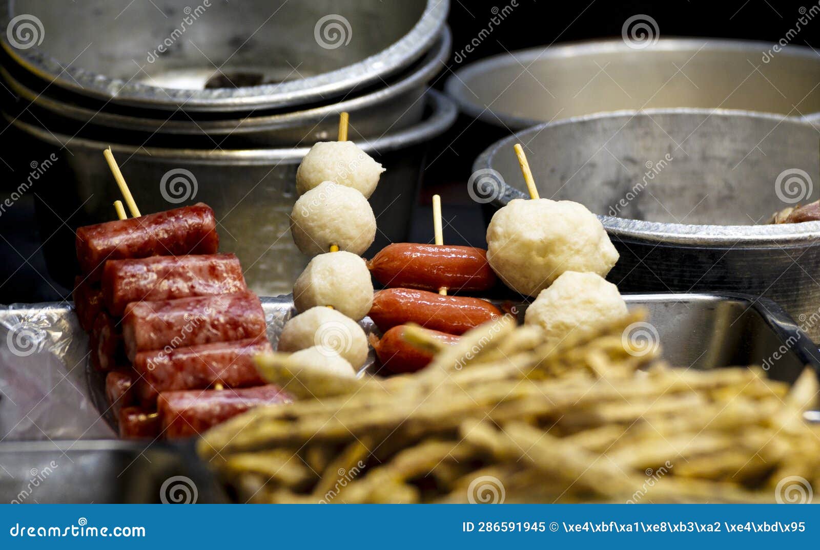 Taiwan Street Food : Taiwanese Fried Chicken Stock Image - Image of