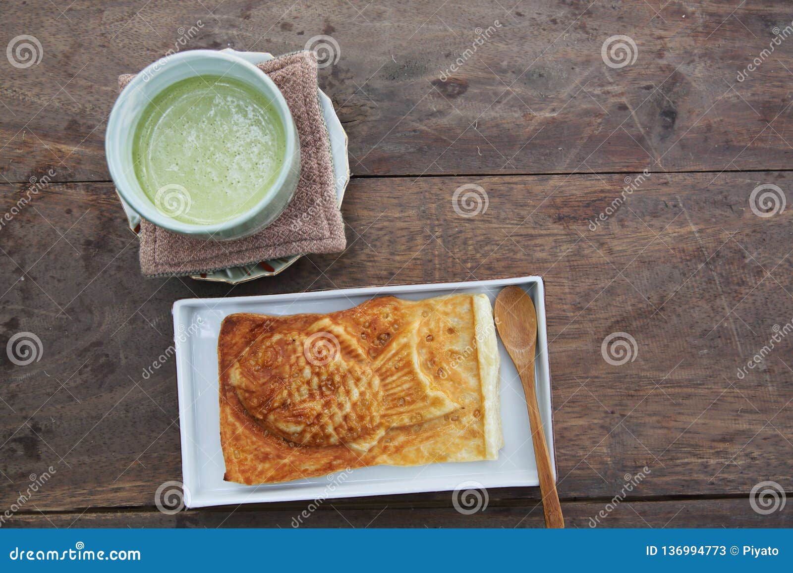 Taiyaki with green tea stock image. Image of snack, confectionery