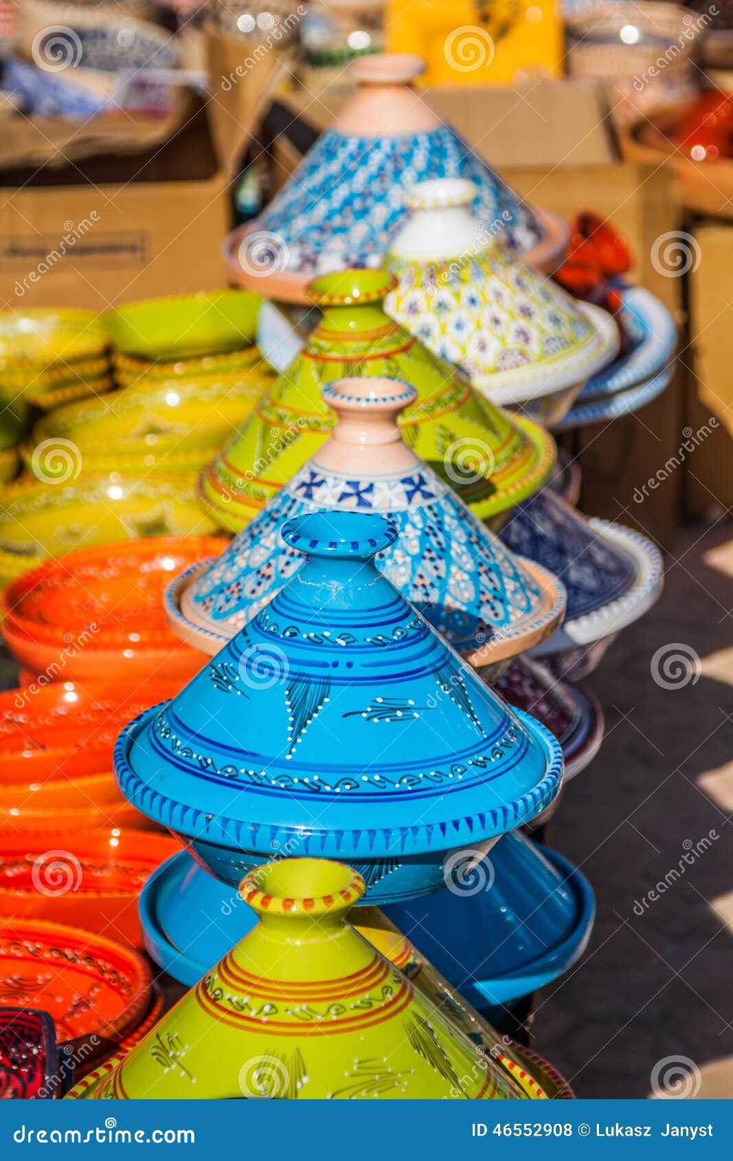 Tajines Im Markt, Marrakesch, Marokko Stockfoto Bild von kulinarisch