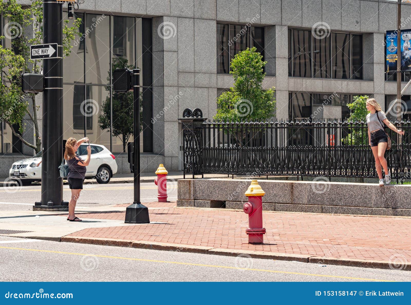 Taking Pictures In The Streets Of St. Louis - SAINT LOUIS. USA - JUNE 19, 2019 Editorial ...