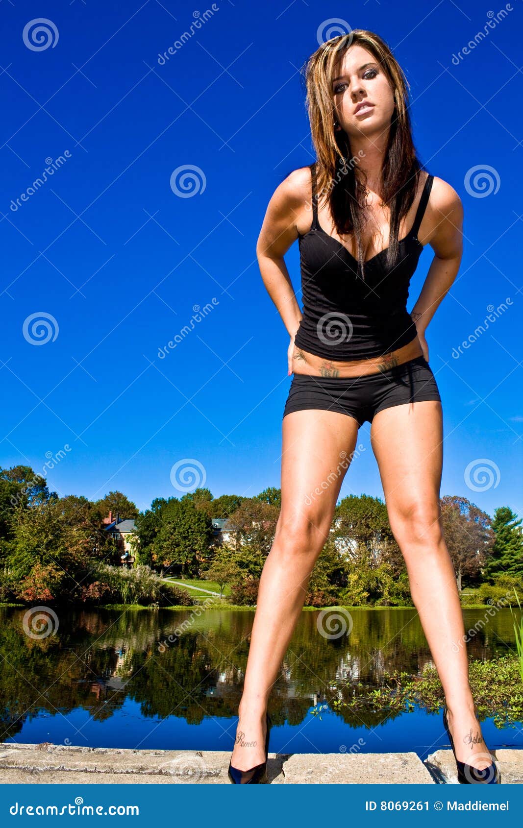 12,500+ Very Tall Girl Stock Photos, Pictures & Royalty-Free Images -  iStock