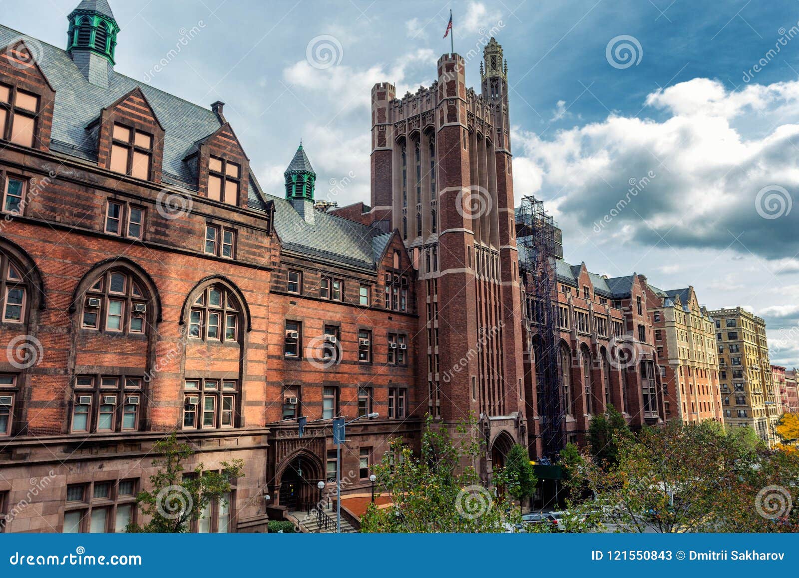 efterspørgsel fjols Specificitet Tall Historical University Building in New York, USA Stock Image - Image of  district, columbia: 121550843