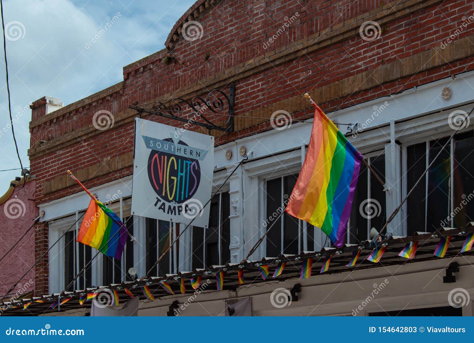 TAPAK TEMU JANJI GAY PALING POPULAR UK