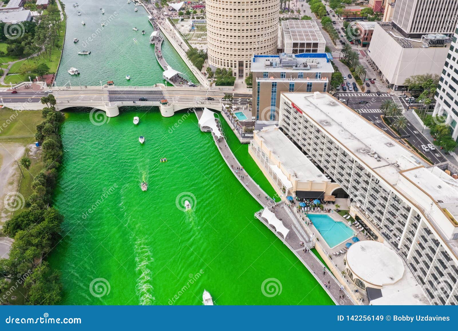 Tampa, Florida Green River No Dia De St Patrick Imagem de Stock