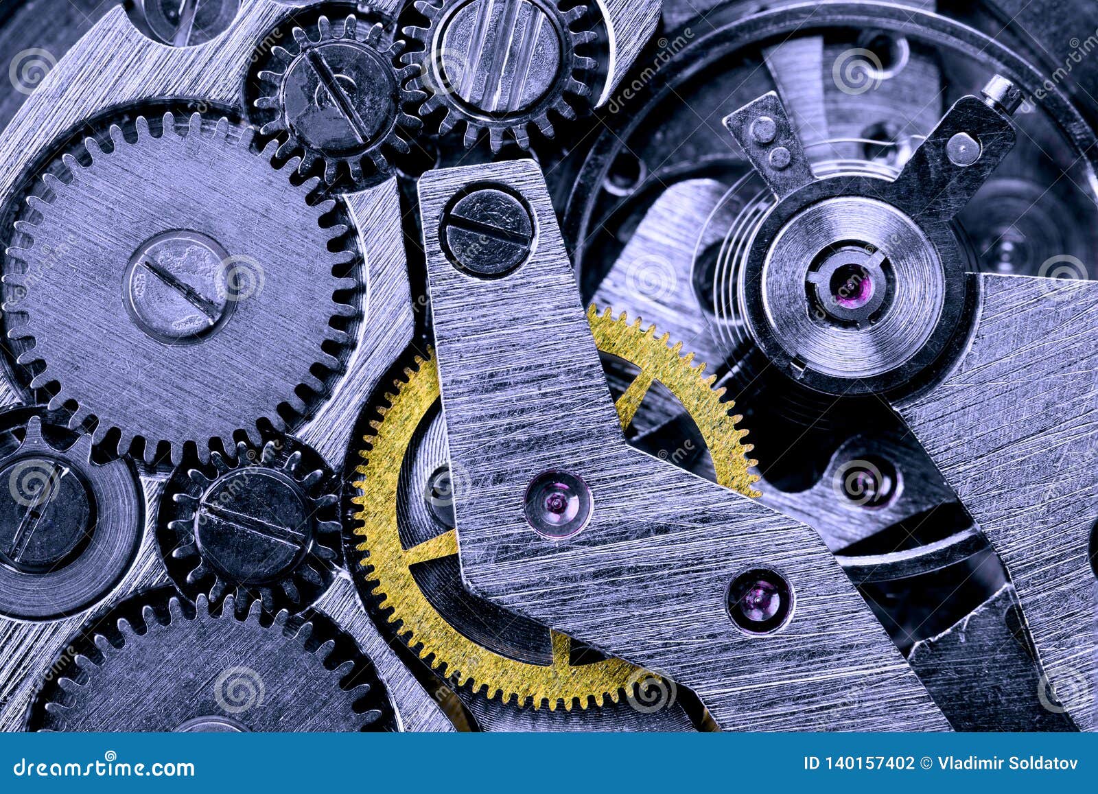 uitbreiden Doen Goedaardig Tandwielen Van Een Mechanische Horloge-close-up Met Blauwe Toning Stock  Foto - Image of macht, grunge: 140157402