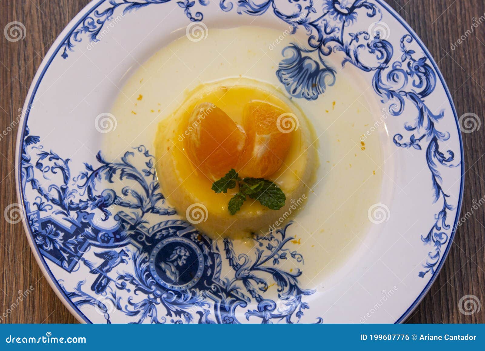 Tangerine Pudding Caramelized Pudding Dessert with Tangerine Stock