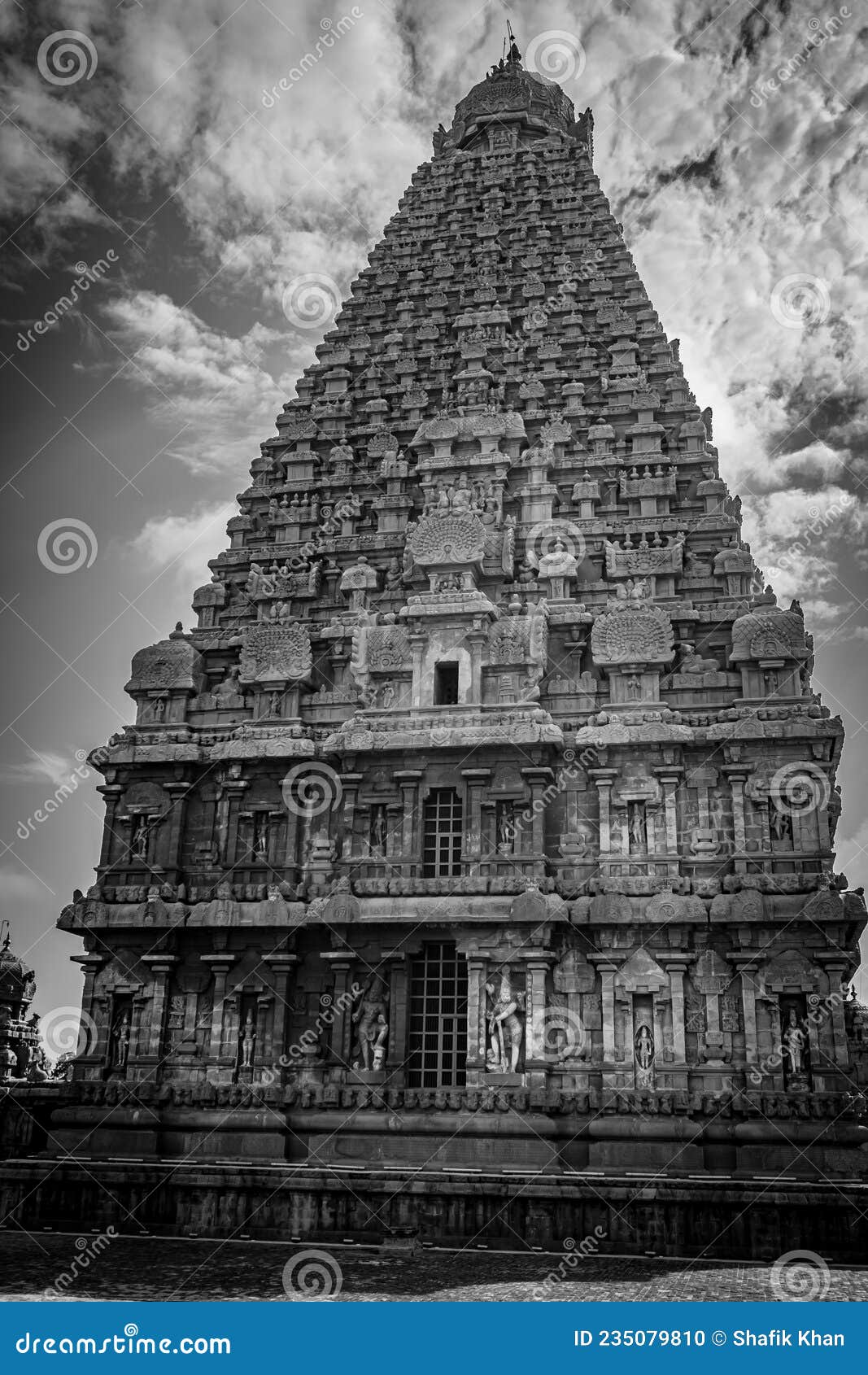 Tanjore Big Temple or Brihadeshwara Temple Was Built by King Raja ...