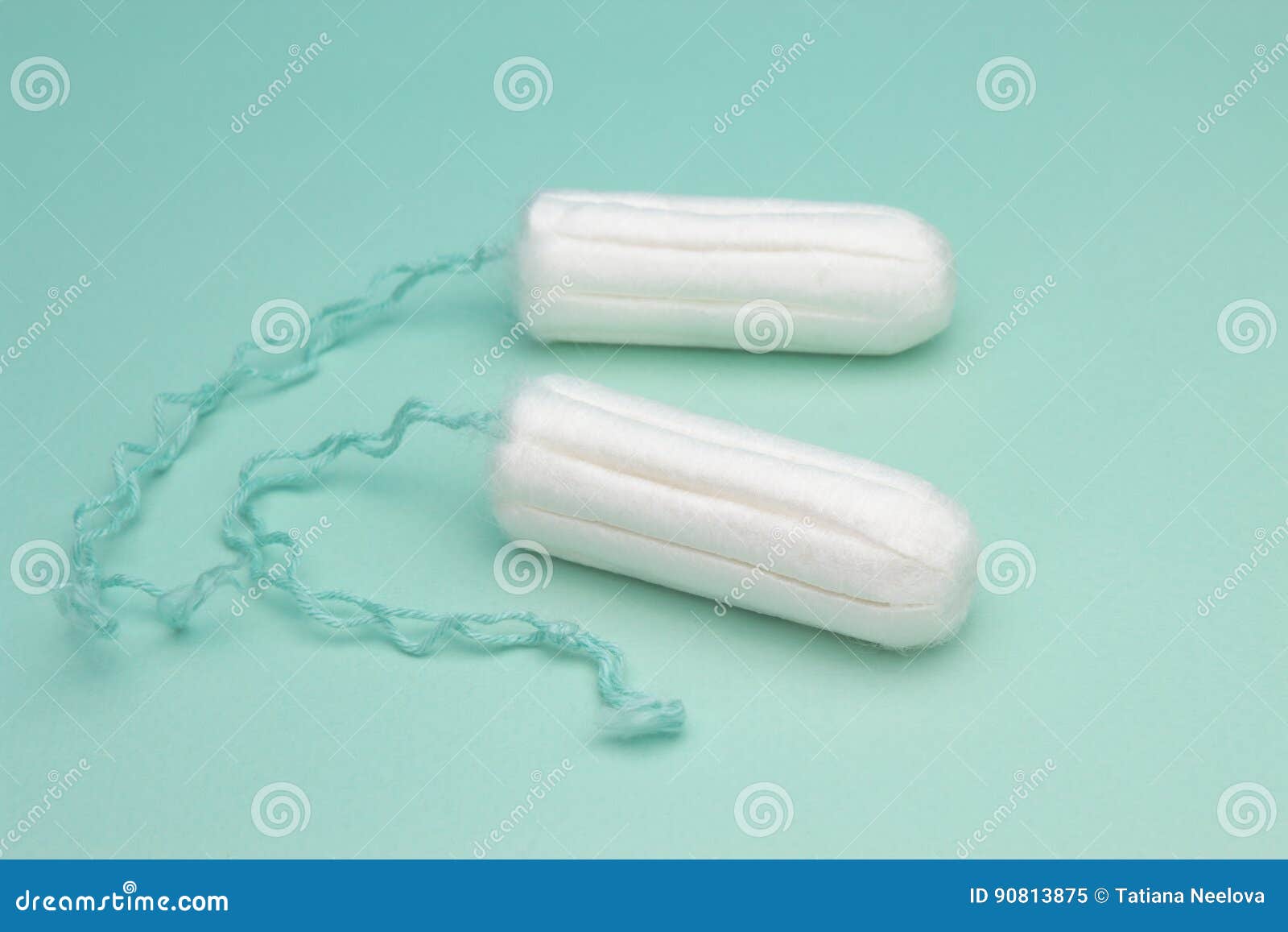 Tapón Del Algodón De La Menstruación Para La Protección De La Higiene De La  Mujer Protección Blanda Suave Por Días Críticos De La Imagen de archivo -  Imagen de higiénico, feminidad: 90813875