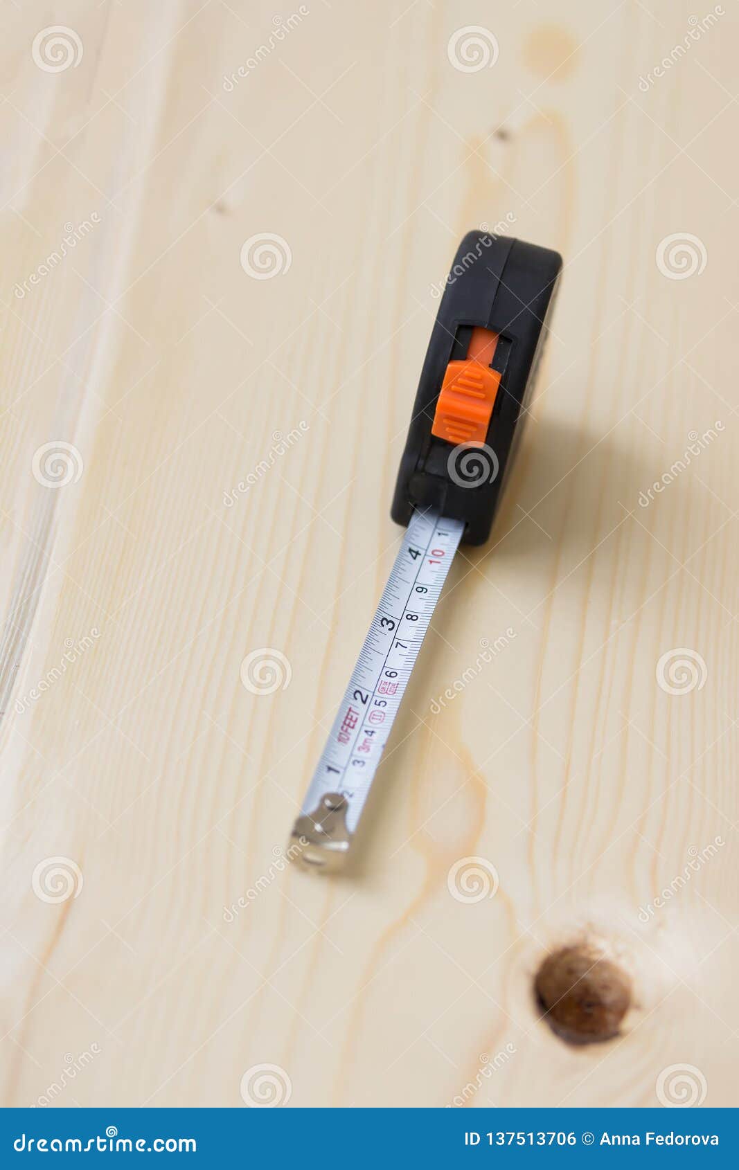 vertical tape measure