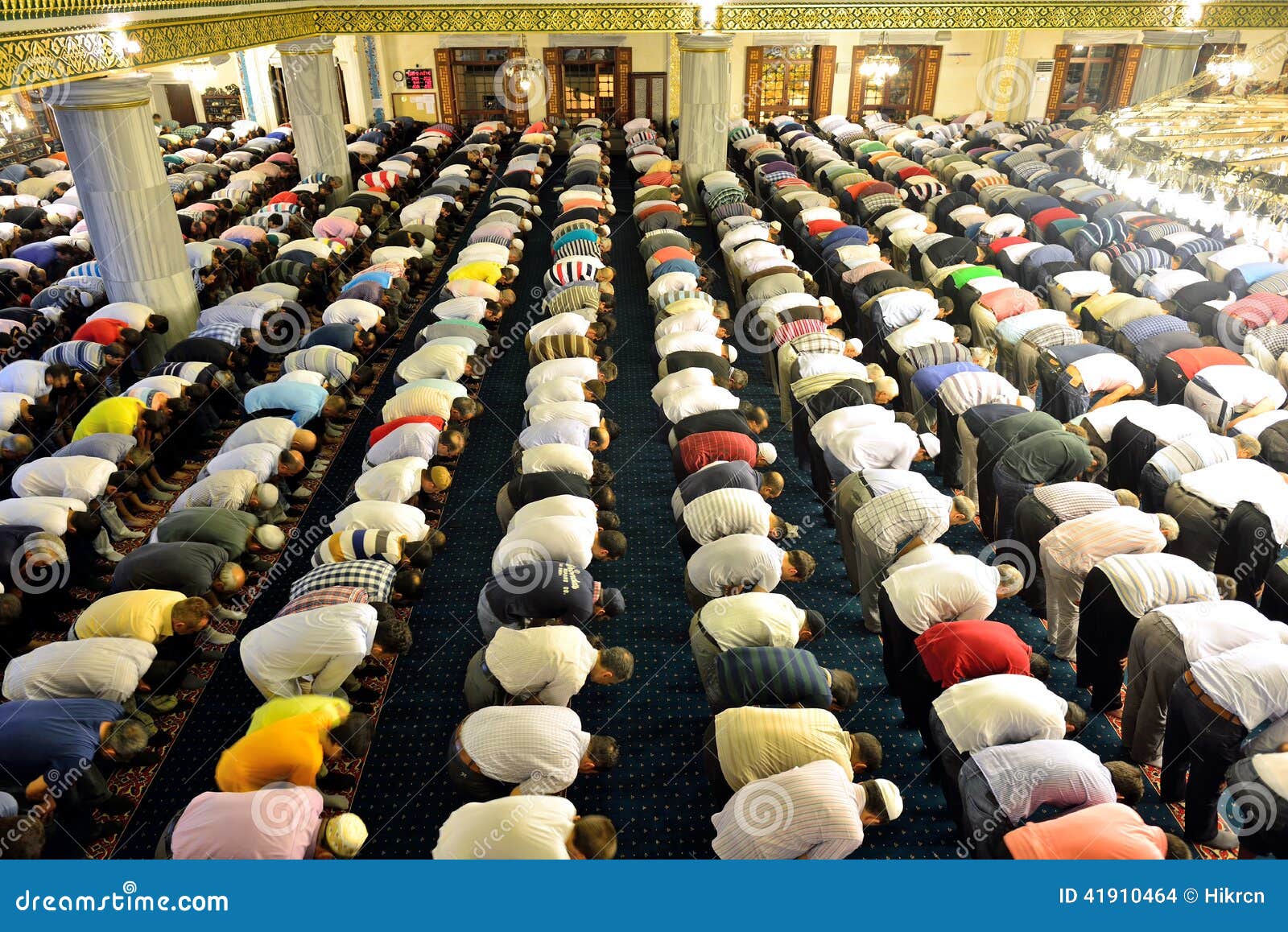 Tarawih Prayers the Muslims Editorial Stock Image Image of belief, prostrations 41910464