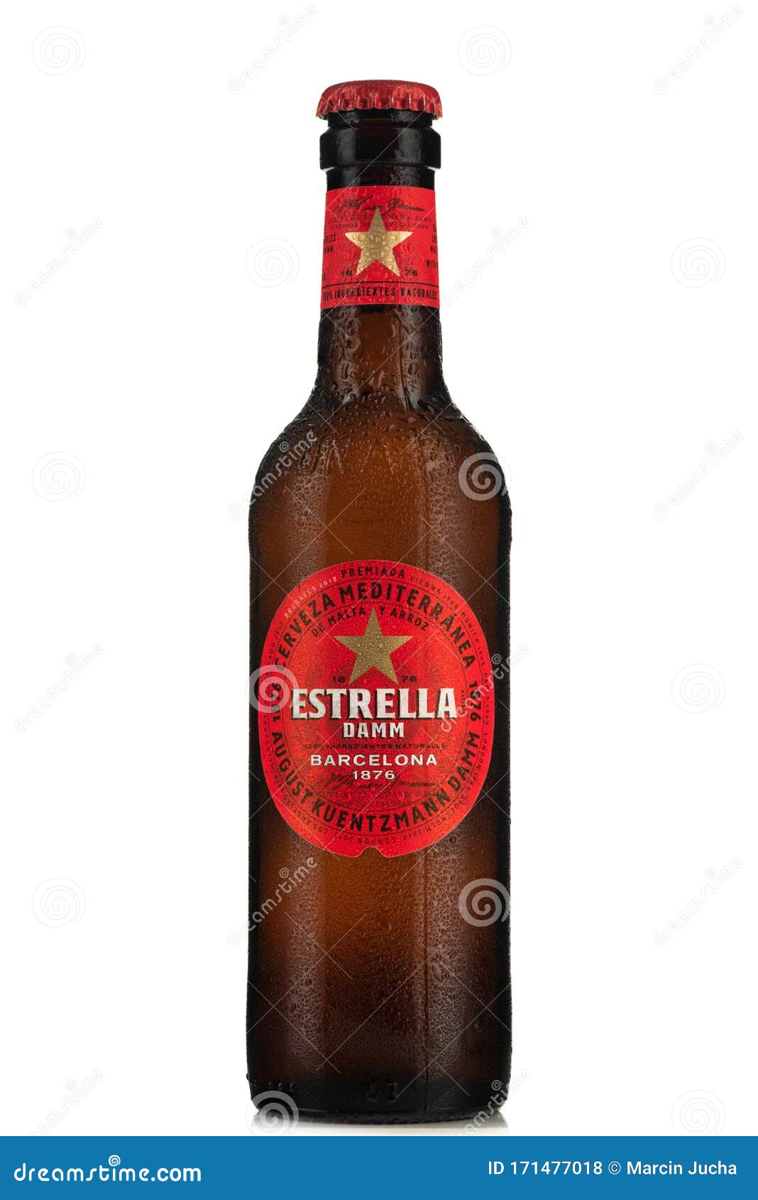 Tarnow πολωνία φεβρουάριος 01 2020 : μπουκάλι κρύας στολας μπύρας. η  ισπανική μάρκα Estrella γίνεται όλο και πιο δημοφιλής Εκδοτική Στοκ Εικόνες  - εικόνα από : 171477018