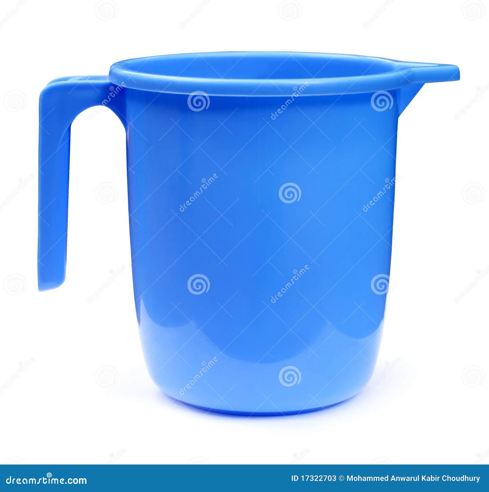 Tasse En Plastique De Salle De Bains Image stock - Image du baquet,  traitement: 17322703