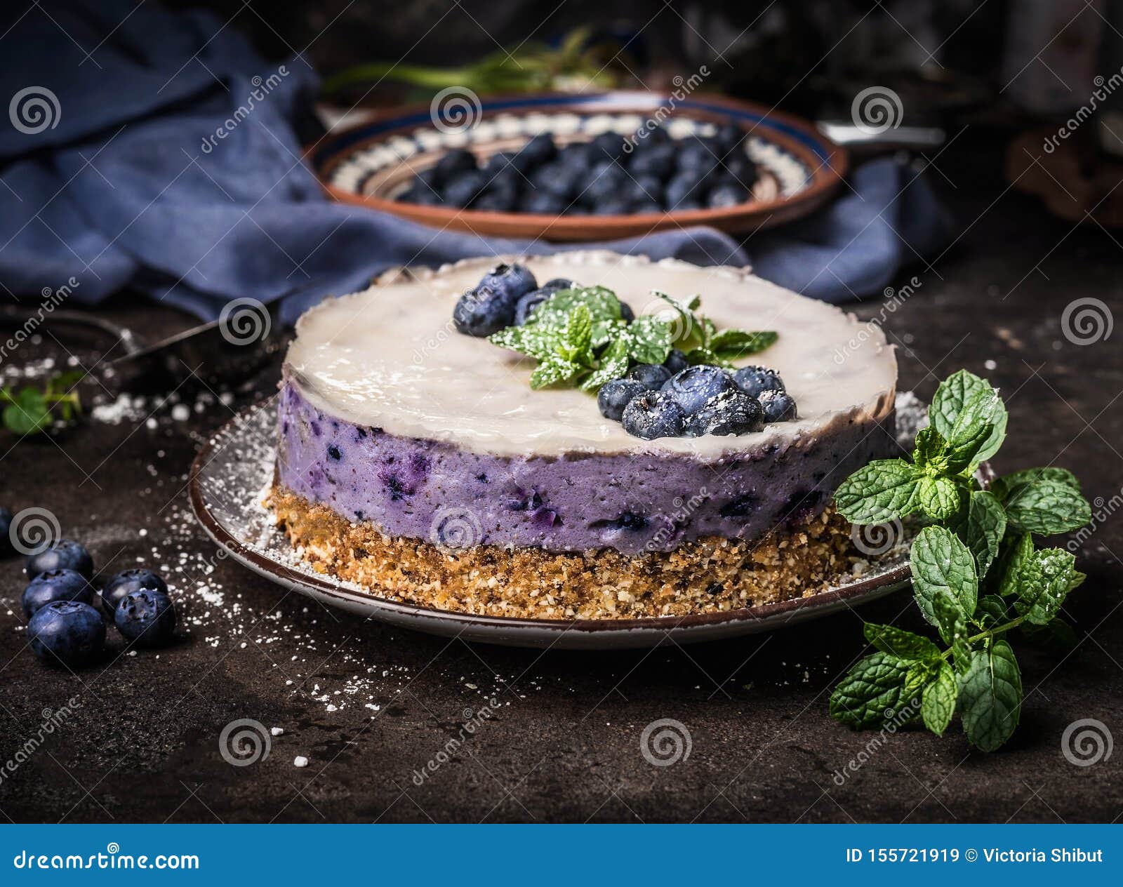 Tasty Purple Blueberry No Bake Cheesecake Decorated with Fresh ...