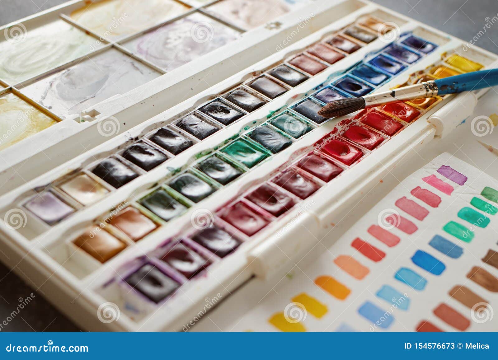 Tavolozza Acquerello Portatile In Legno - 8 Griglie, Set Viaggio Con Accessori - Foto 2