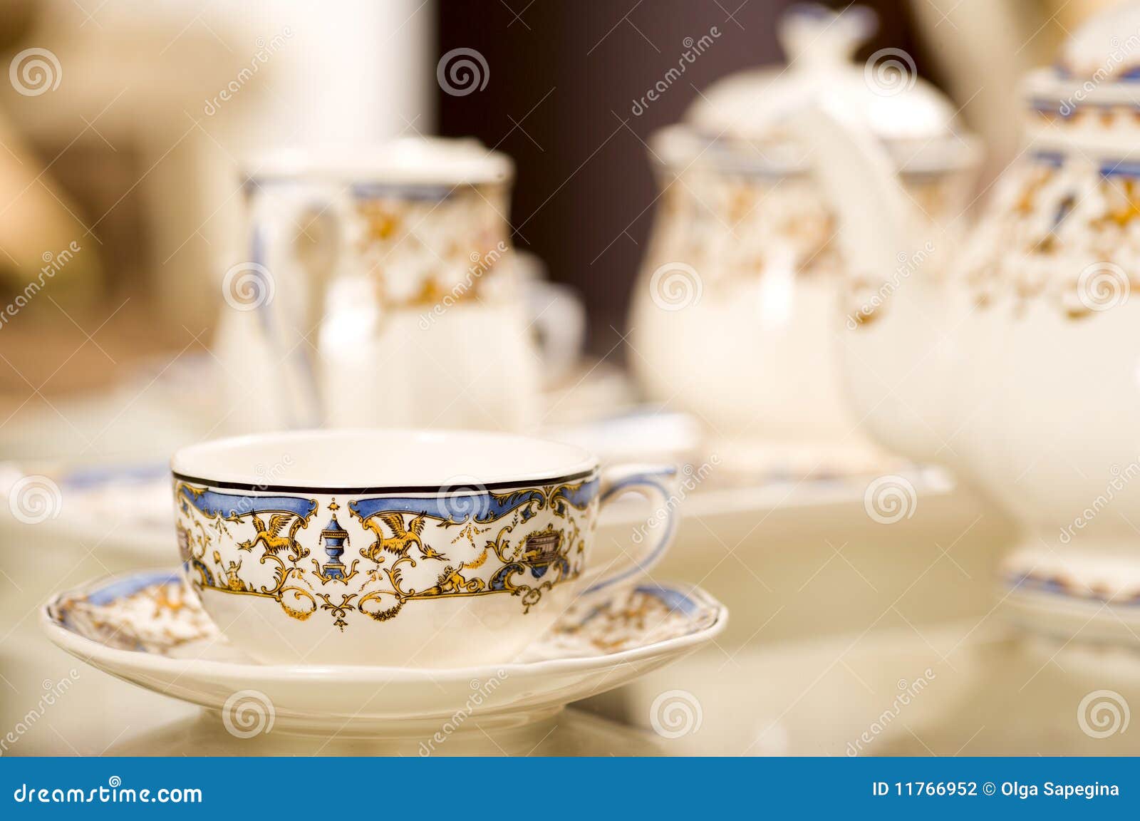 Taza de té china hecha de la porcelana