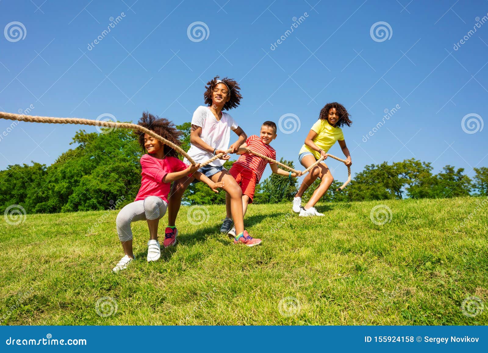 1,212 Game Pulling Rope Stock Photos - Free & Royalty-Free Stock Photos  from Dreamstime