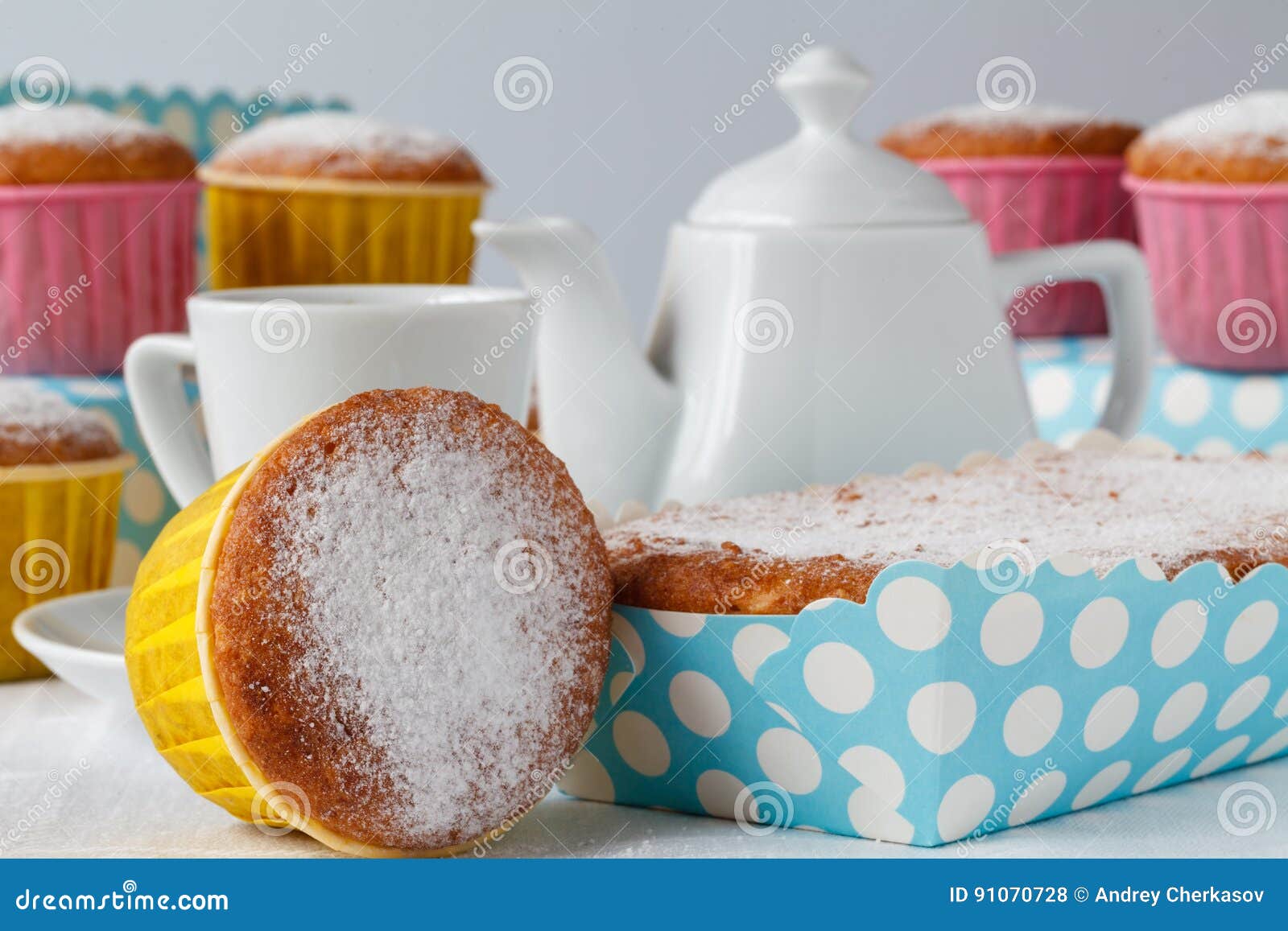 teaparty, sweet muffins and tea.