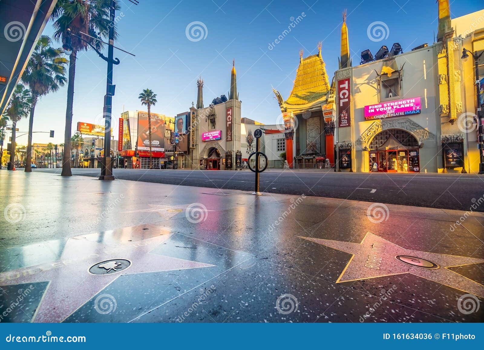 Teatro Chino Grauman En El Distrito Hollywood Boulevard En Los Angeles California Estados Unidos Foto Editorial Imagen De Hollywood Estados