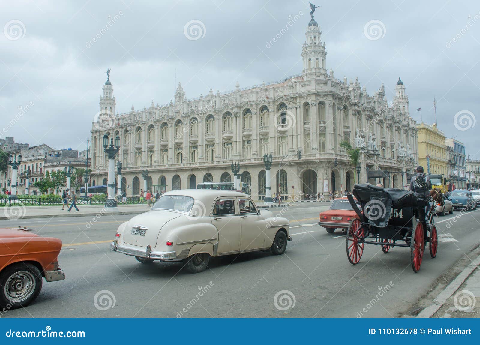 Havana Cuba - 26 de janeiro de 2018: Teatro de Gran Teatro de La Habana- Grande de Havana