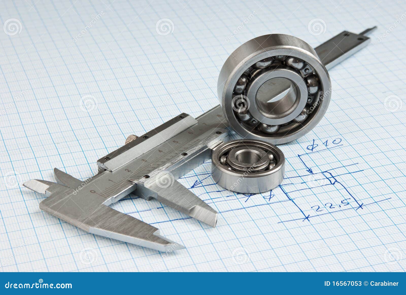 technical drawing and callipers with bearing