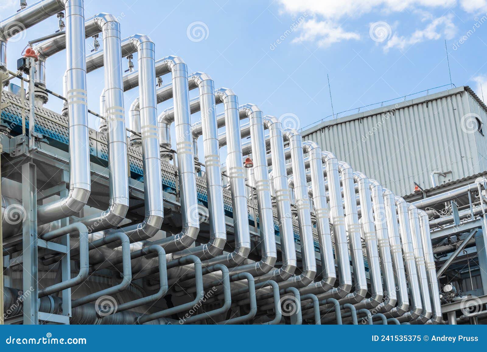 technological pipelines of the cooling equipment of the gas processing plant