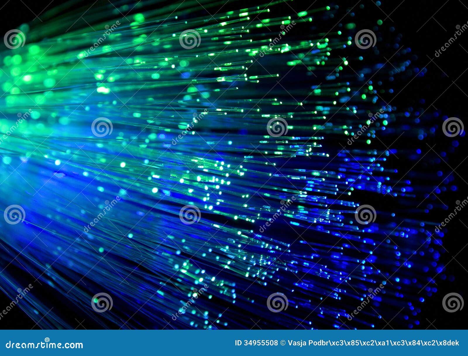 Technologie Optique De Fibre Photo stock - Image du fibre, optique