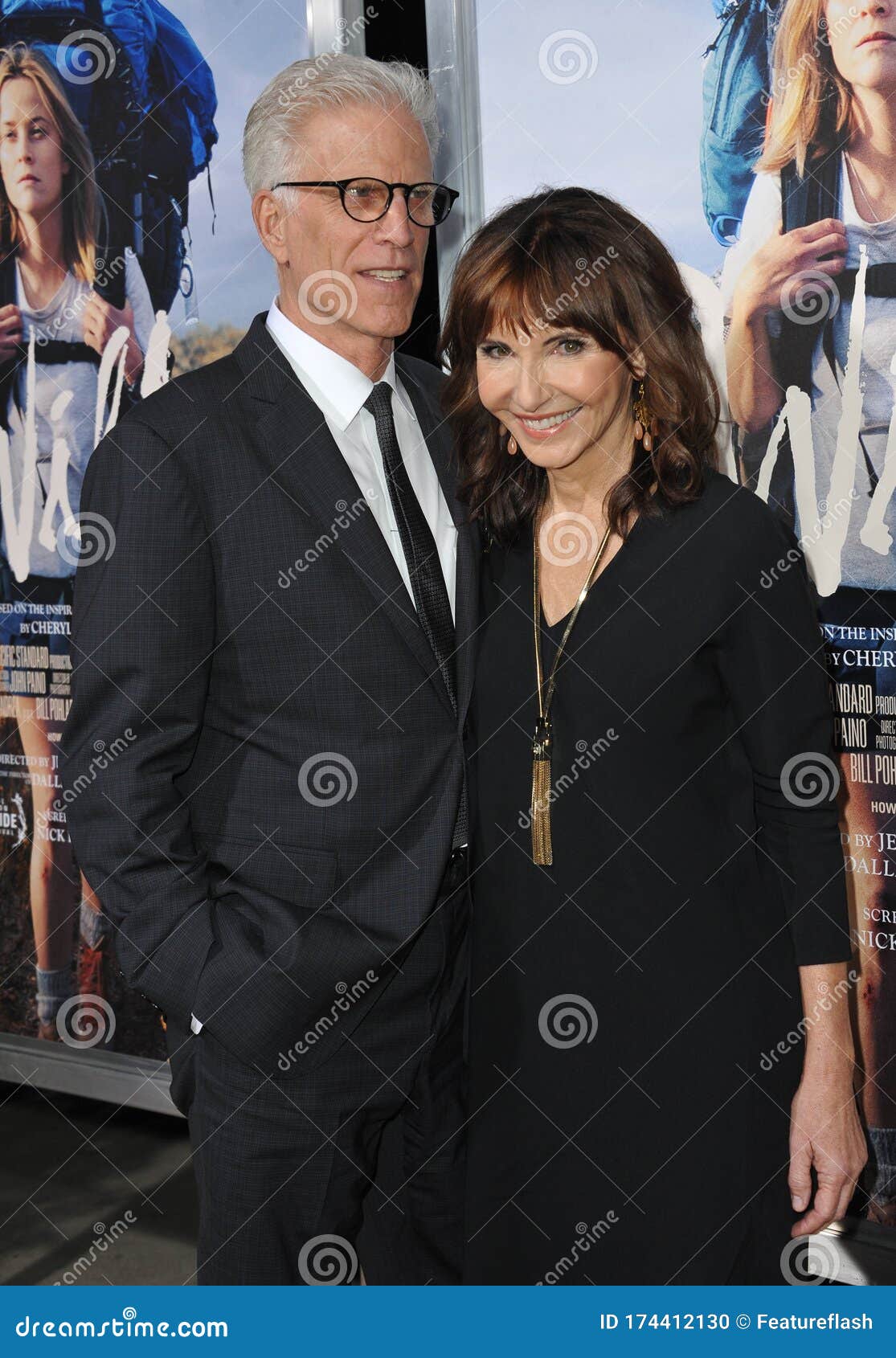 Mary steenburgen pics