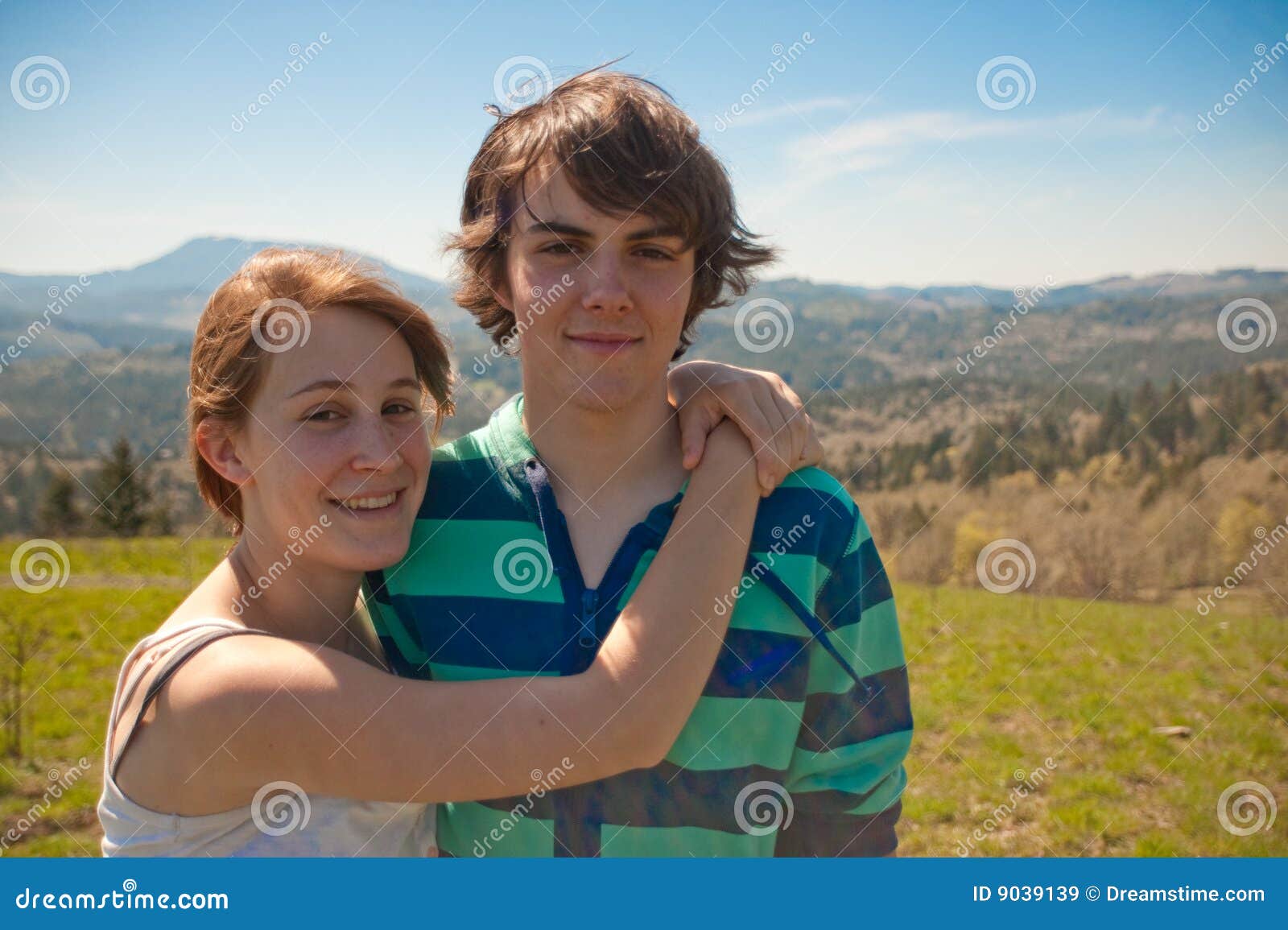 Teen Couple Hugging Stock Image Image Of Body Fem