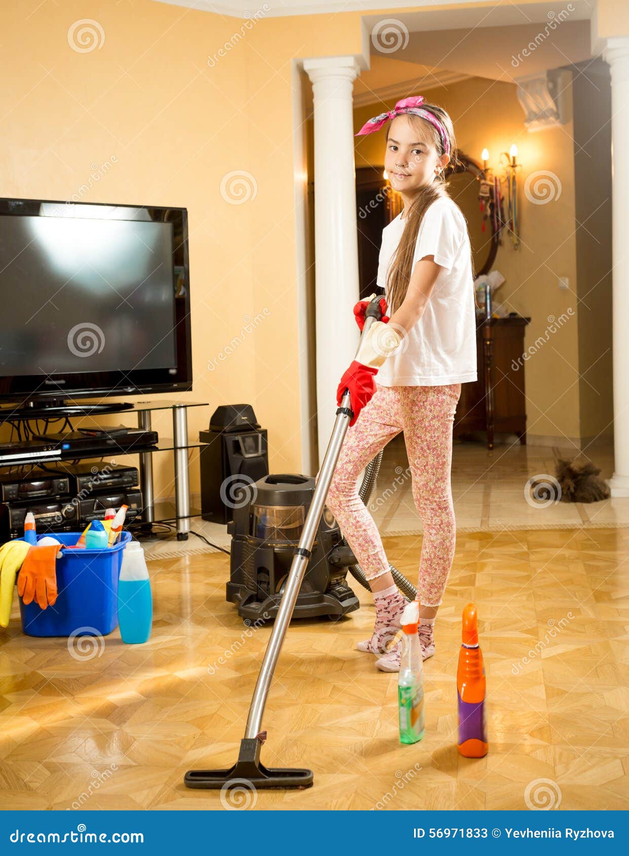 Teen Cleaning 5
