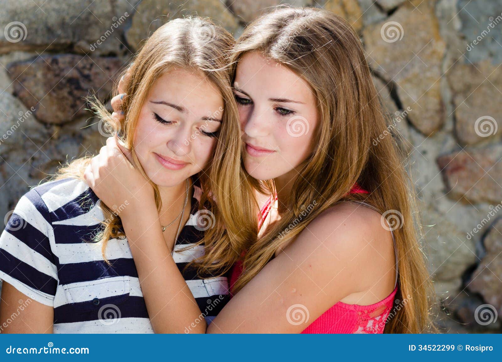 Teenage Girl Comforting Crying Friend Stock Image Image Of People Enjoy 34522299 