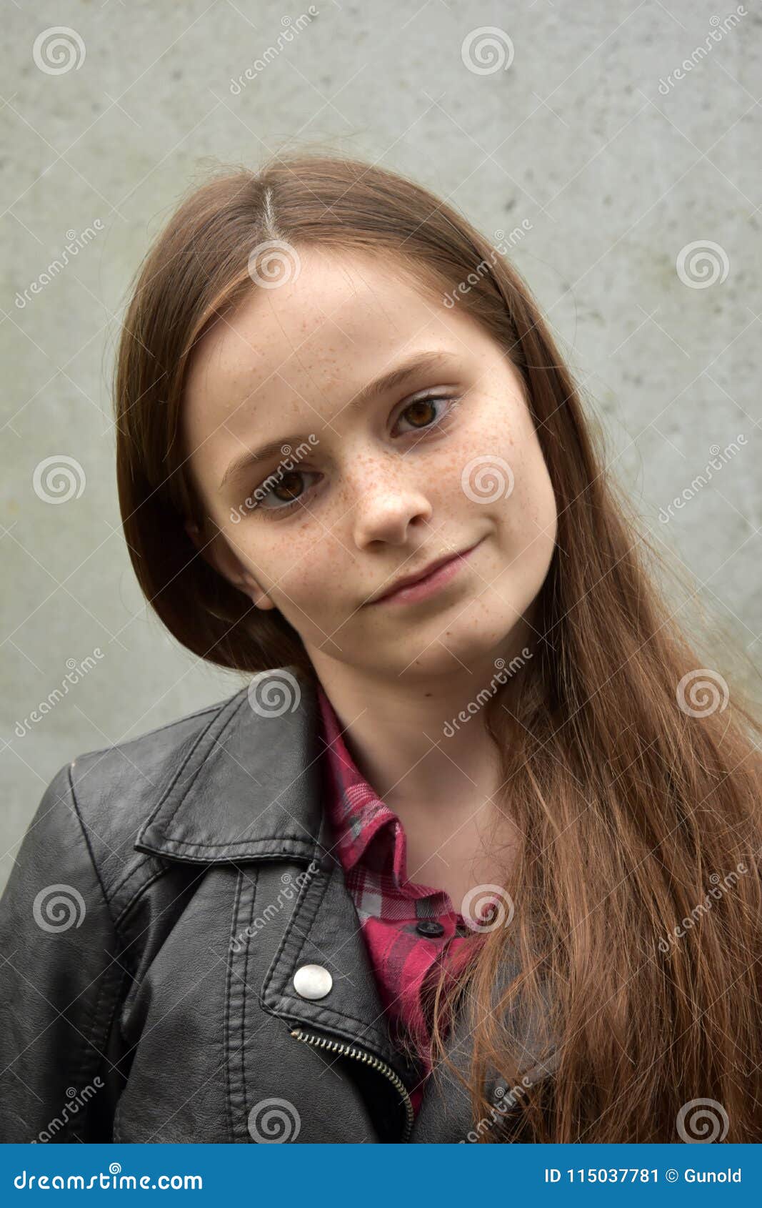 hair with Teenage girls brown