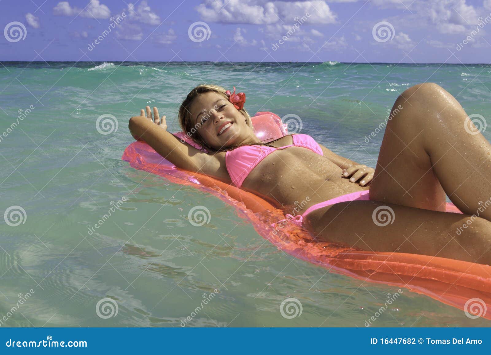 Teenage Girl in Pink Bikini Floating Stock Photo - Image of water, raft:  16447682
