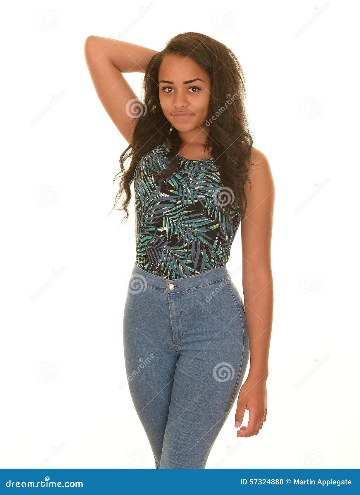 Pretty Athletic Woman Jeans Strikes Pose Stock Photo 467910761 |  Shutterstock