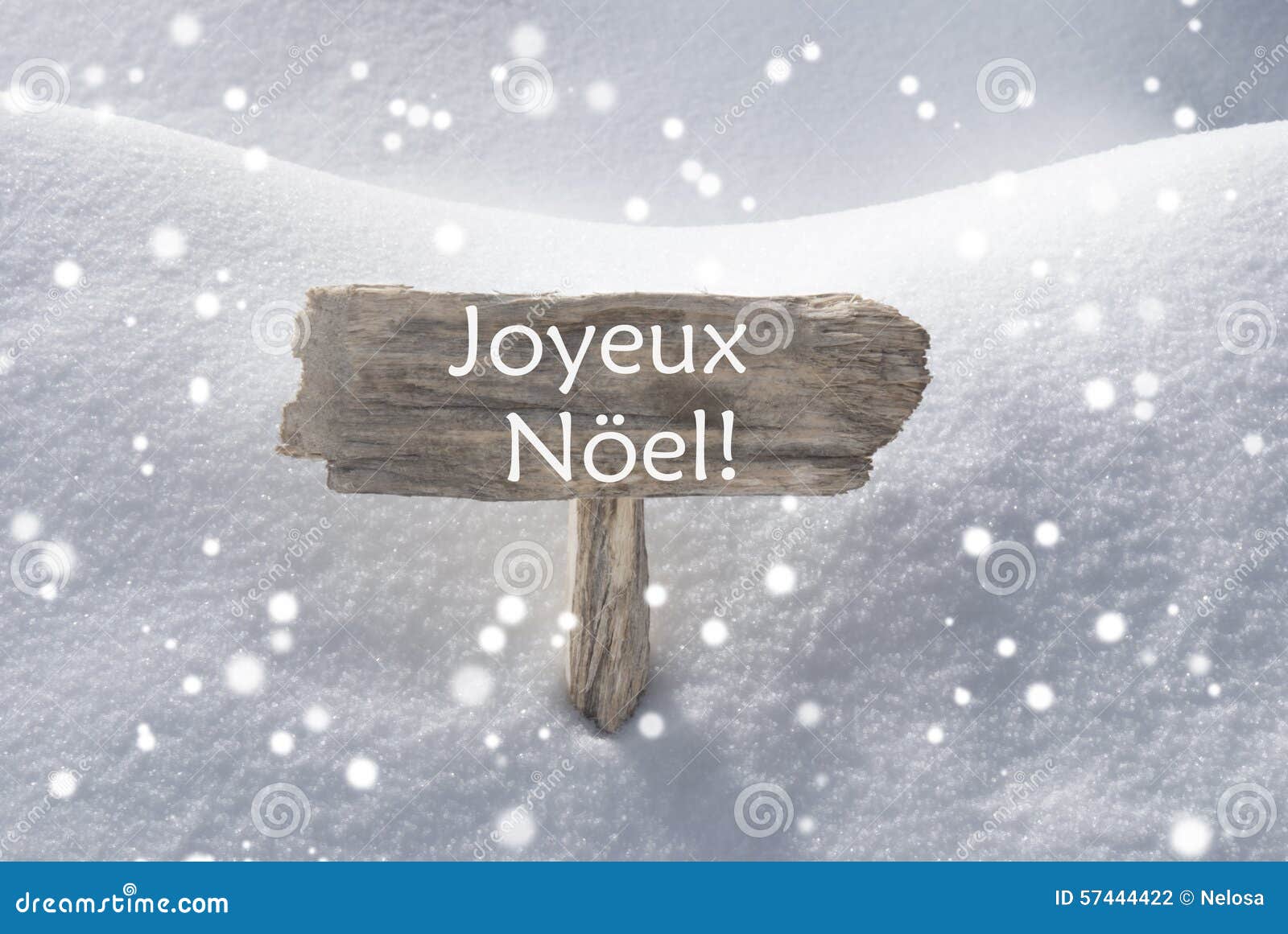 Tekensneeuwvlokken Joyeux Noel Mean Merry Christmas Stock Foto - Image Of  Tafereel, Kerstmis: 57444422