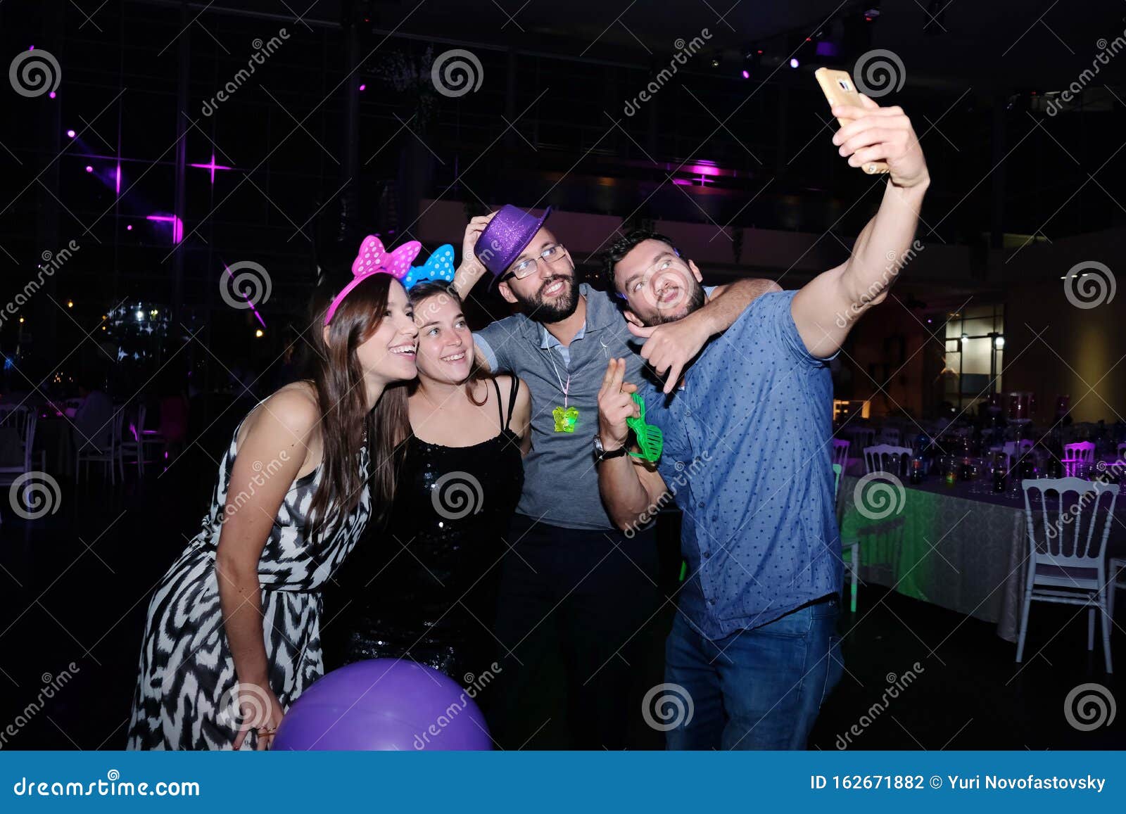 Tel Aviv Israel 10 16 2018 Party People Taking Selfie Dance