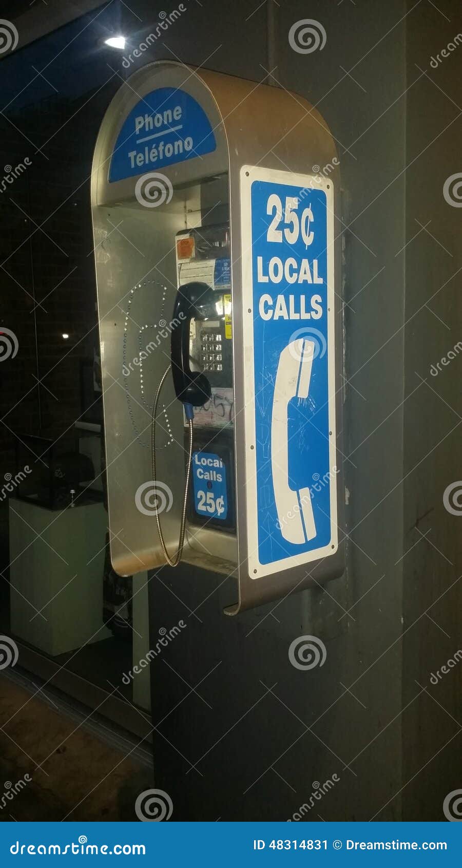 Telephone Booth Santa Monica Ca Stock Photos Free & RoyaltyFree