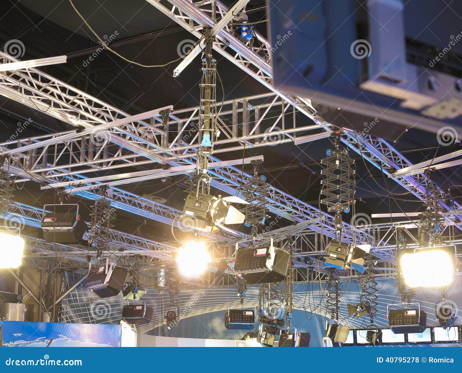 Television Studio Light Equipment, Spotlight Truss, Cables, Mic Stock