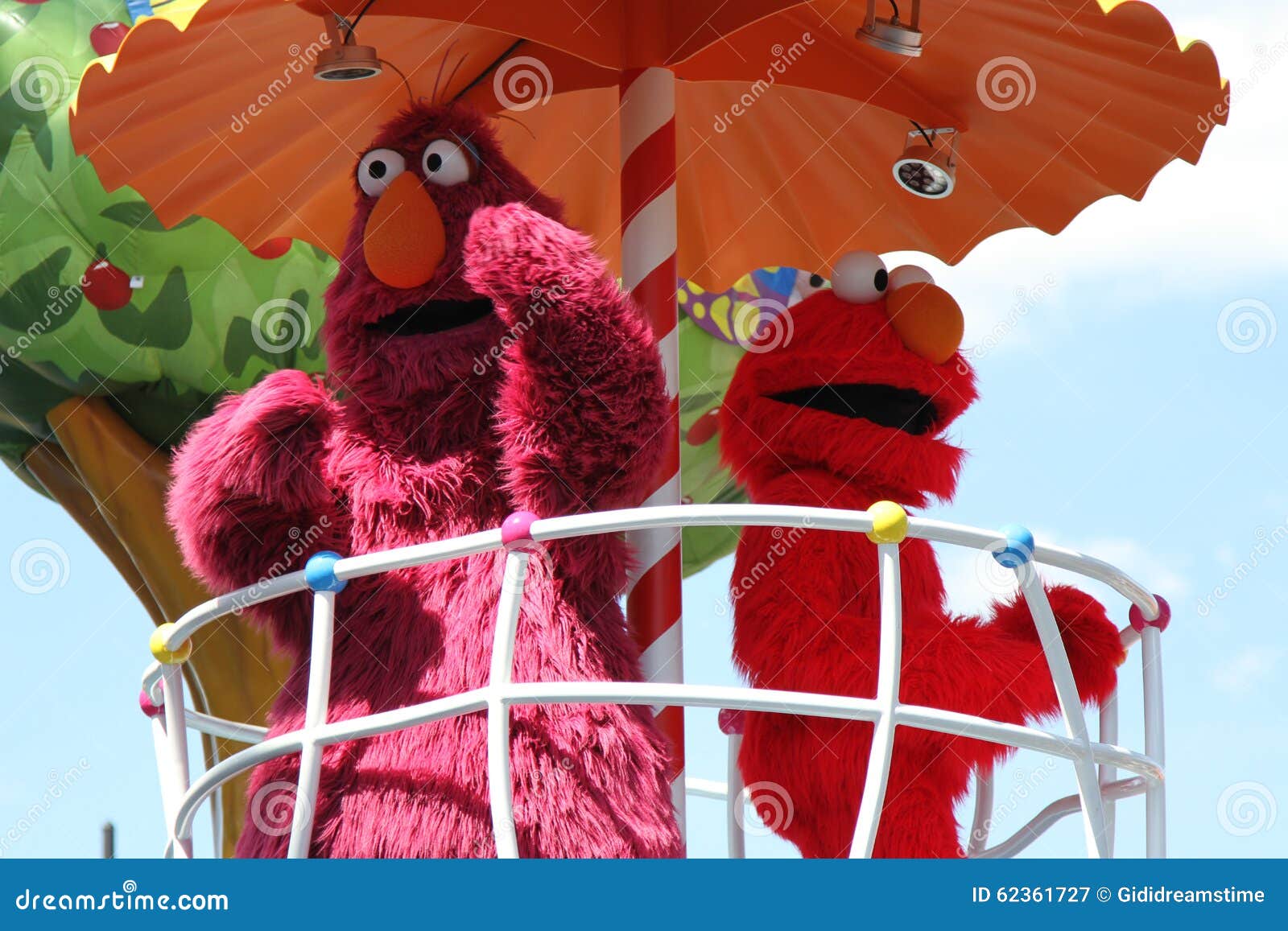 Telly and Elmo editorial photography. Image of sesame - 62361727