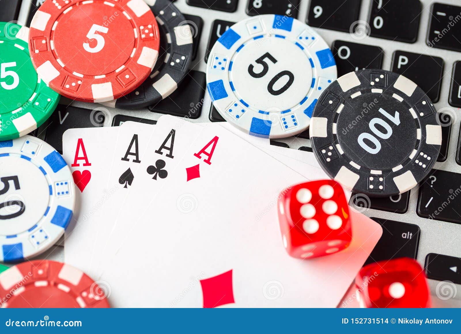 Apostar en póker online: apuestas más comunes y tipos de jugadas